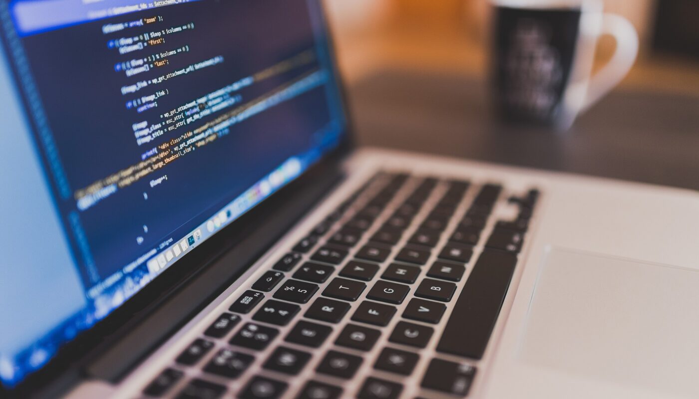 10 Melhores Cursos Online de Programação (Grátis e Pagos)